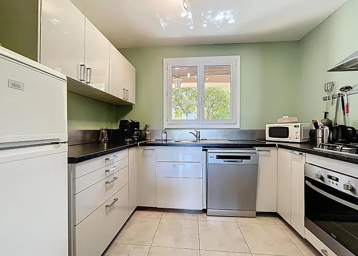 펜션 Plain Pied 7 Pers., Jardin, Parking, A 10 Min - - Fr-1-715-50